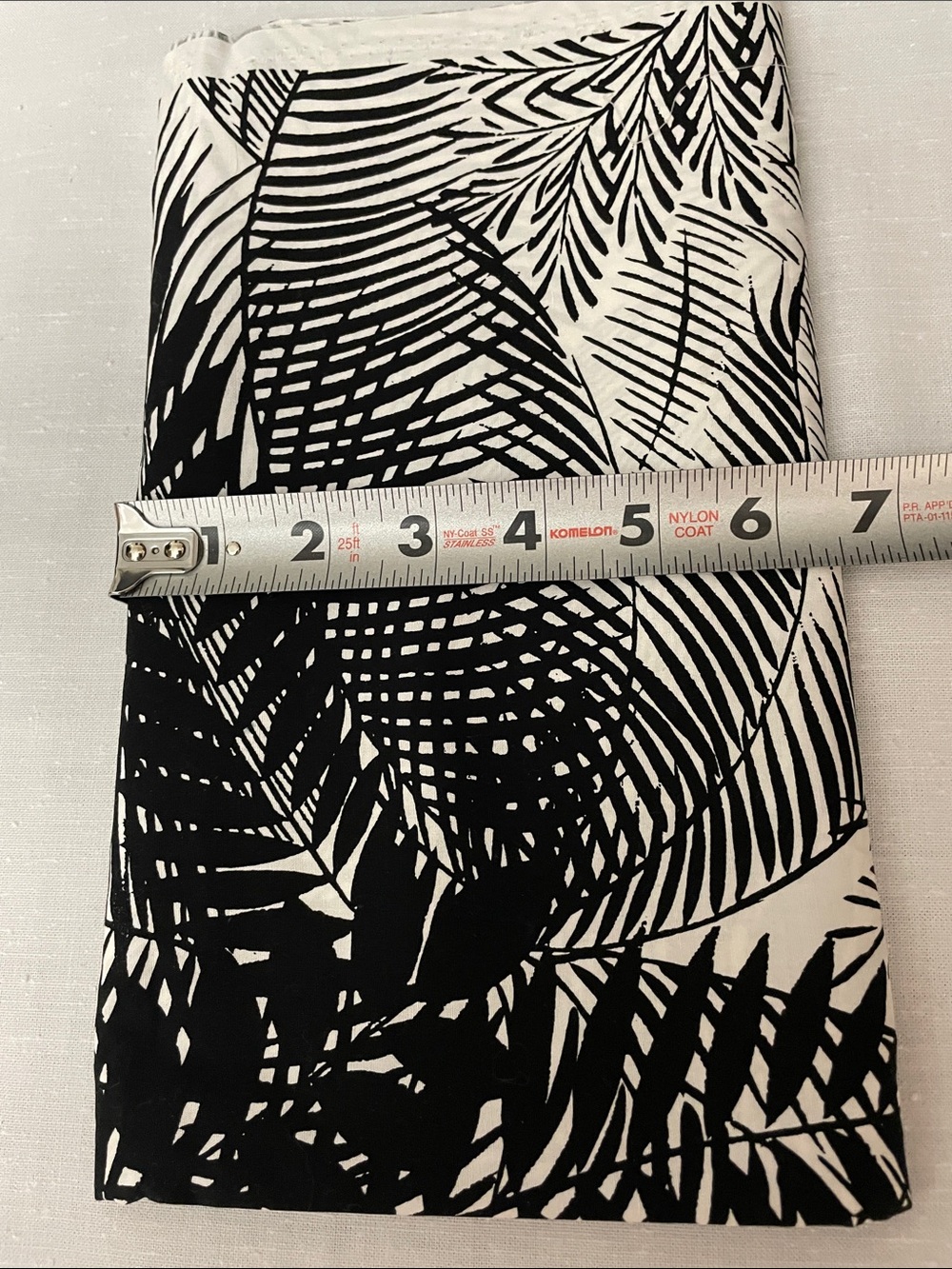 4–5 LB MIXED FABRIC BUNDLE • USABLE PIECES • CRAFT & SEWING A8 - Picture 6 of 6